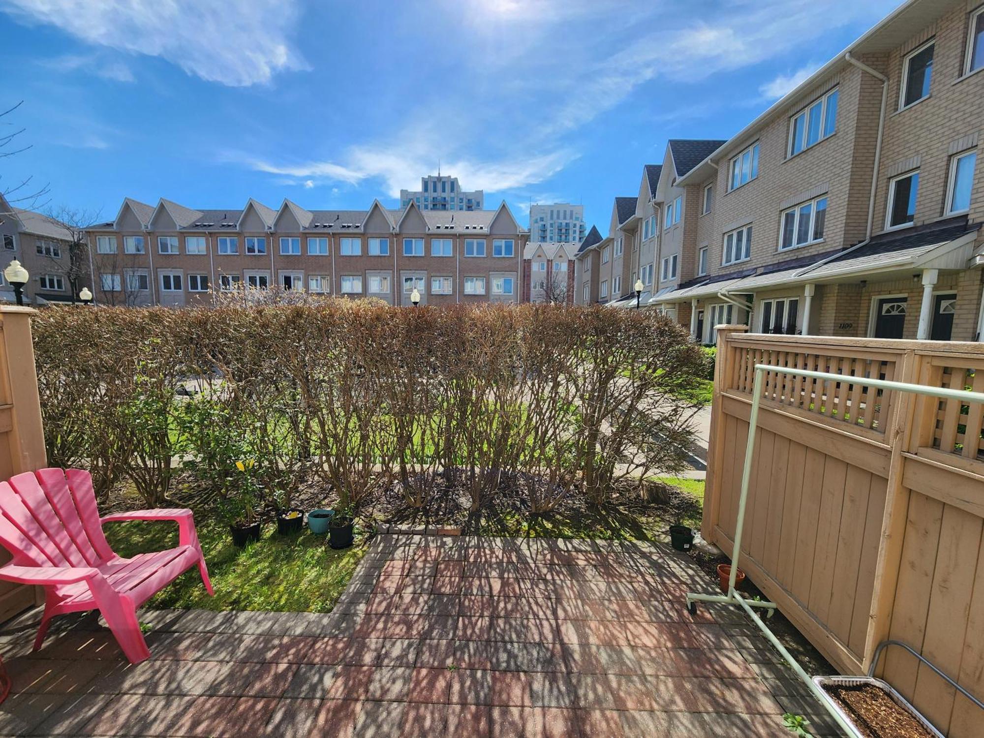 Scarborough Townhouse * Toronto