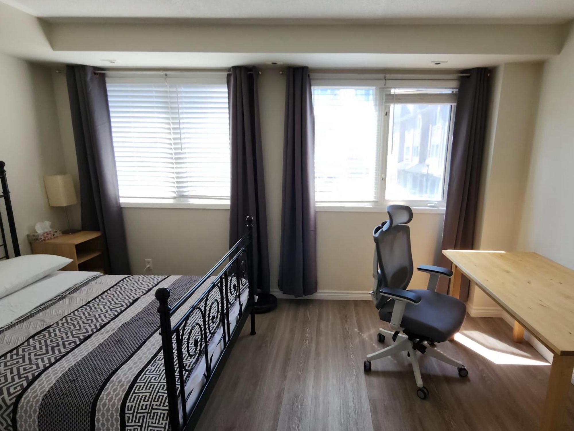 Homestay Scarborough Townhouse